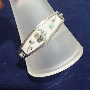 Abalone Bracelet Hinged Bangle Silver Tone Hook‎ Closure